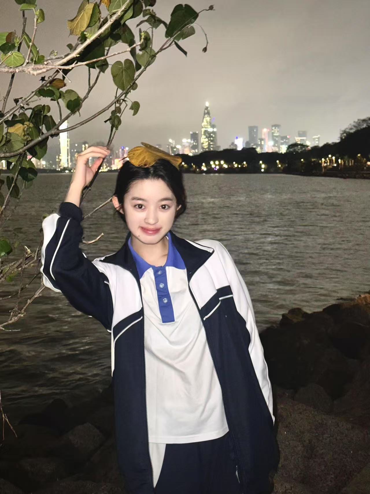 揭秘黄杨钿甜爸爸商业版图