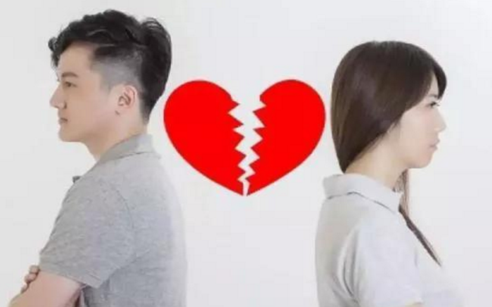 夫妻相爱7年女方胖了182斤 丈夫回应：真爱无惧体重变化，幸福才是关键！