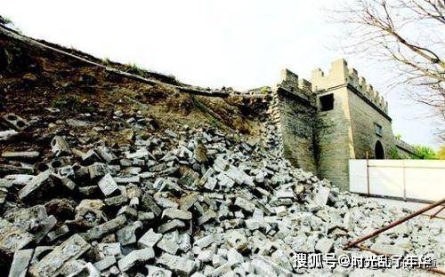 凤阳鼓楼坍塌 去年刚花341万维修