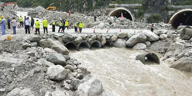 山洪灾害致4人死亡