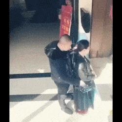 巧克力一边涨价一边打折