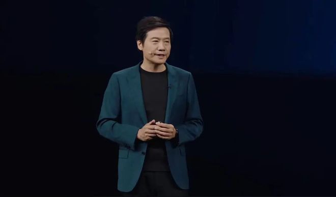 雷军放狠话：小米YU7没有三十几万下不了台！究竟值不值这个价？
