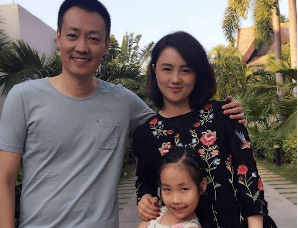 震惊！朱媛媛曾因病改名背后隐藏的辛酸故事，真相令人心疼！