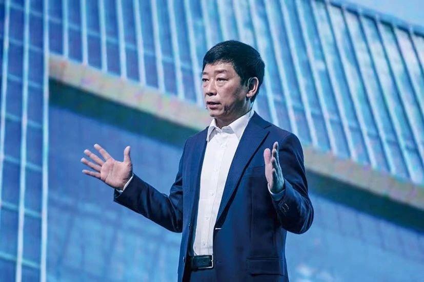 深度解析：如何看待魏建军的三重拷问？行业震动背后的真相！