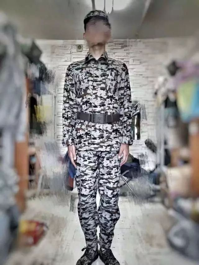 震撼！被两百万网友严选的新生军训服究竟有何魔力？揭秘背后的秘密！