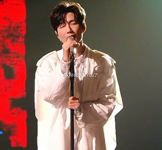 陈楚生回应高音没声引热议！真相究竟如何？